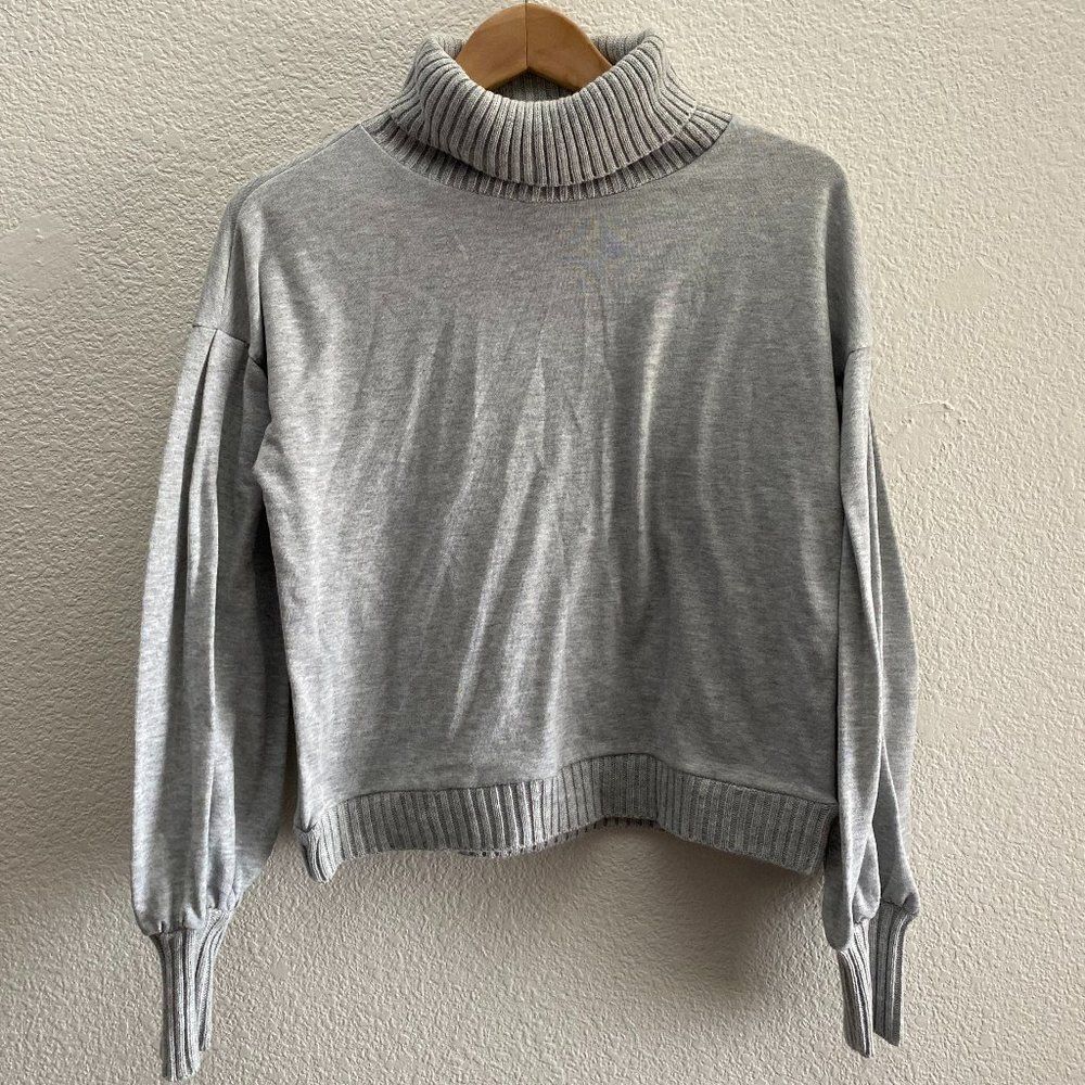 BP Funnel Neck Balloon Sleeve Turtle Neck Sweater Sweatshirt Size Small
